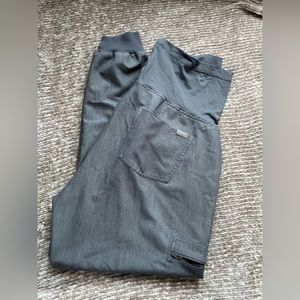 Figs Zamora Maternity Jogger Scrub Pants